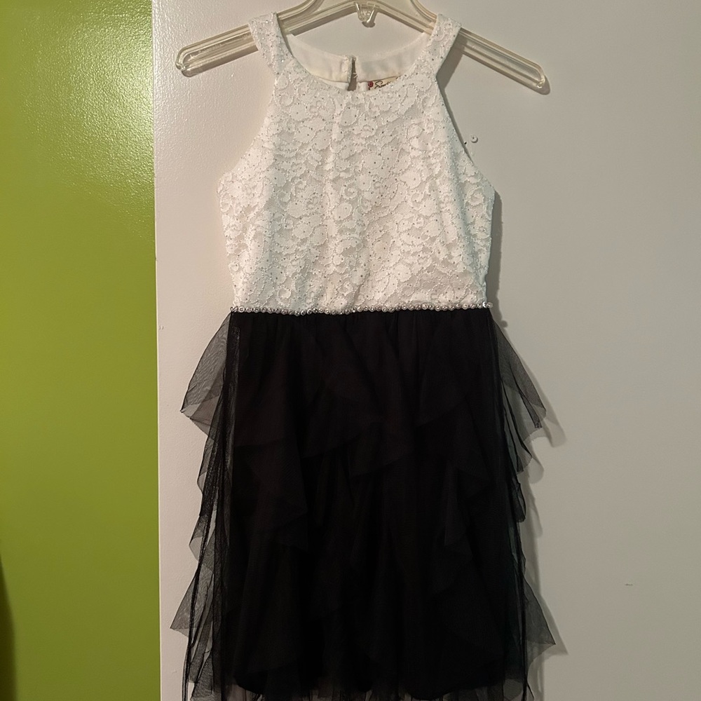 Speechless White Lace and Black Tiered Kids Dress